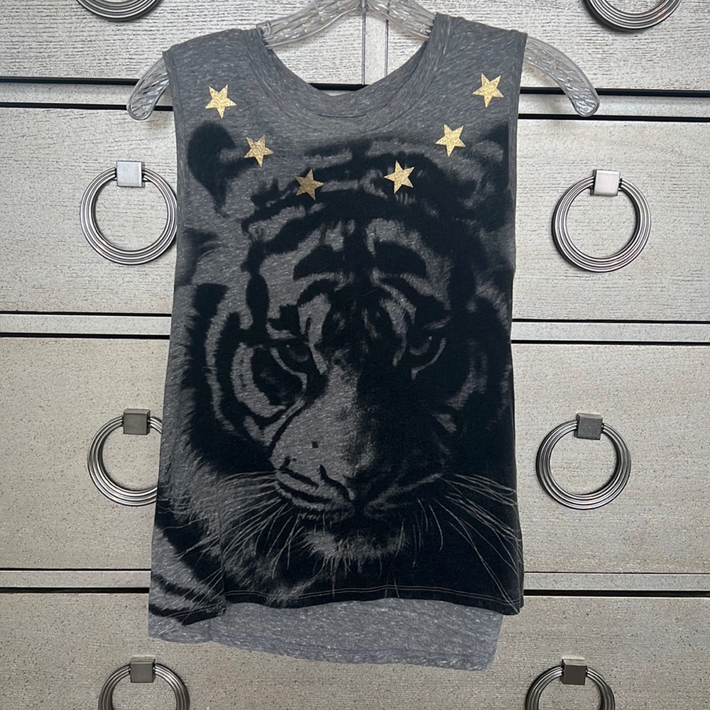 Muscle tank